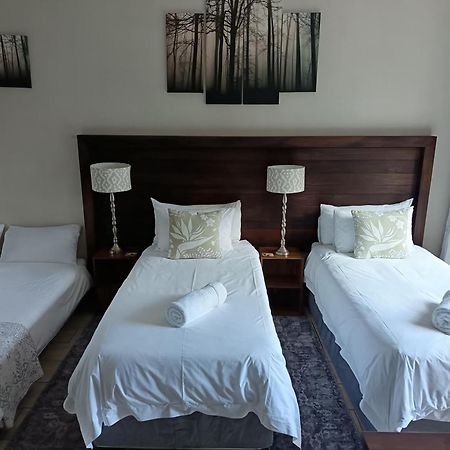 סנטוריון Three Olives Guesthouse מראה חיצוני תמונה